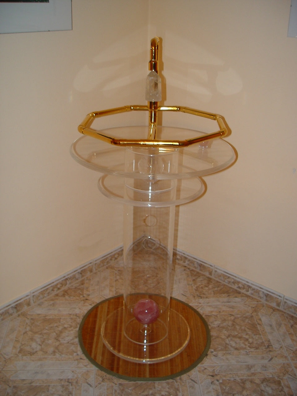 Brunnen von Atlantis + Acrylring D20cm (flach)